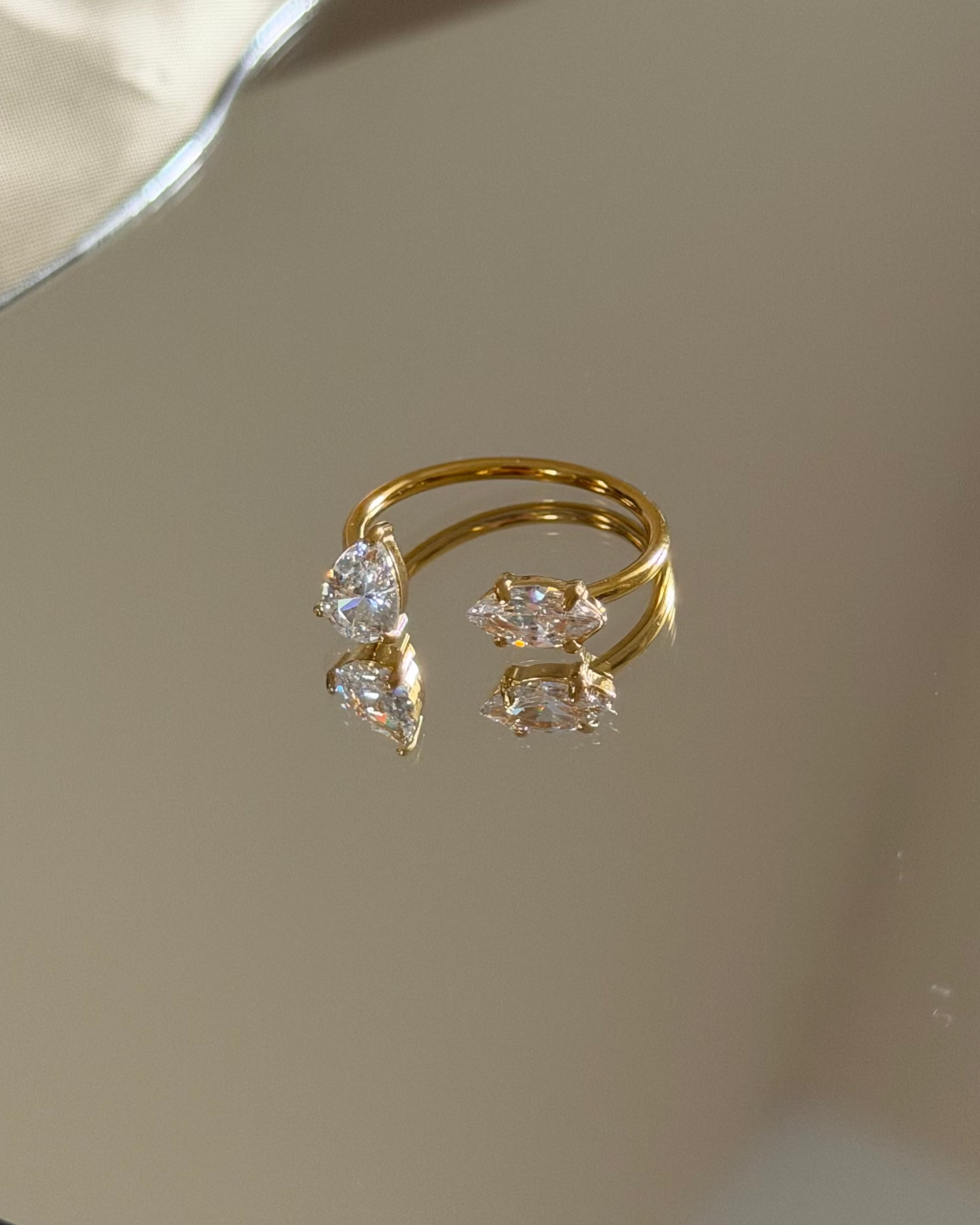 Elara Ring