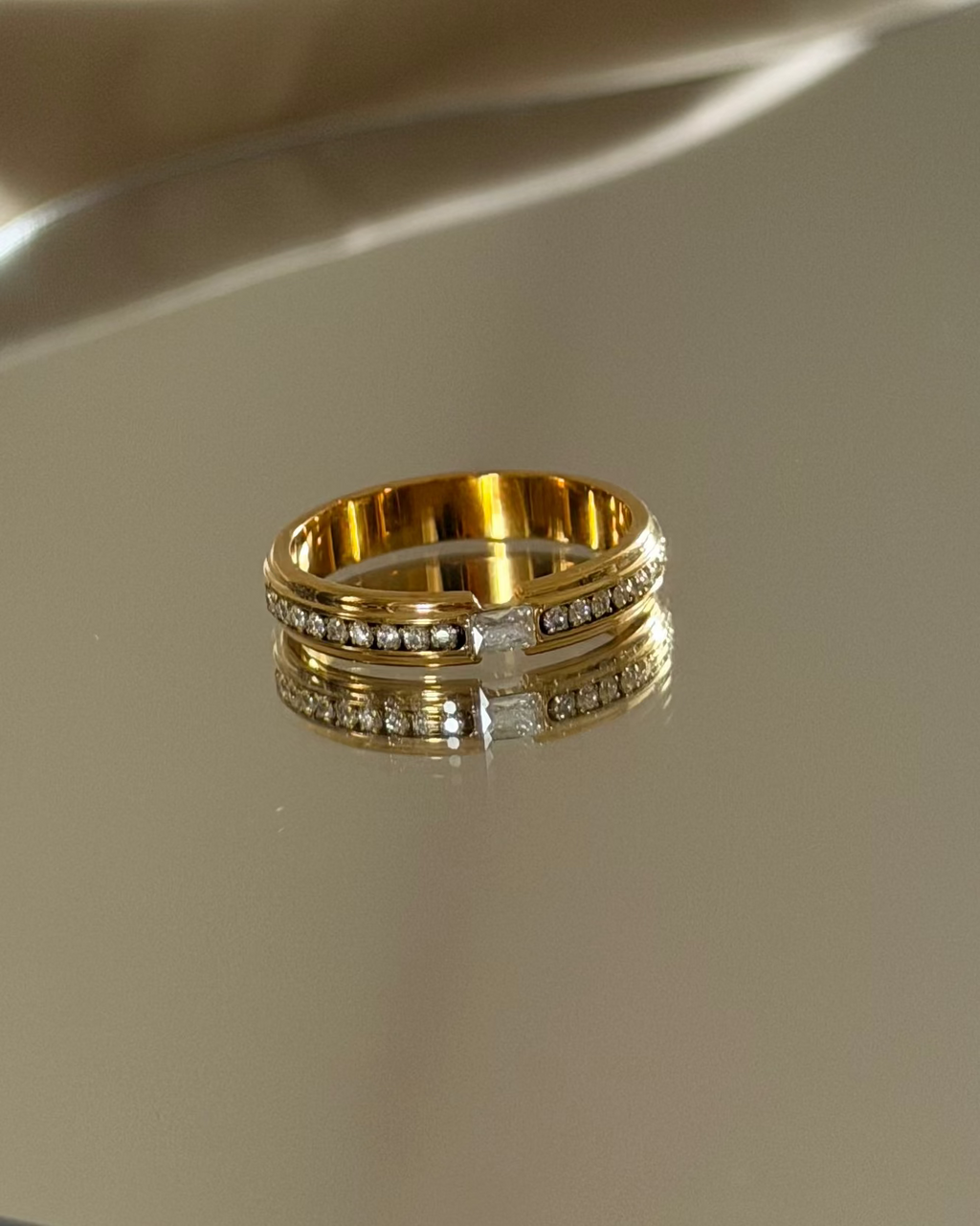 Halo Ring