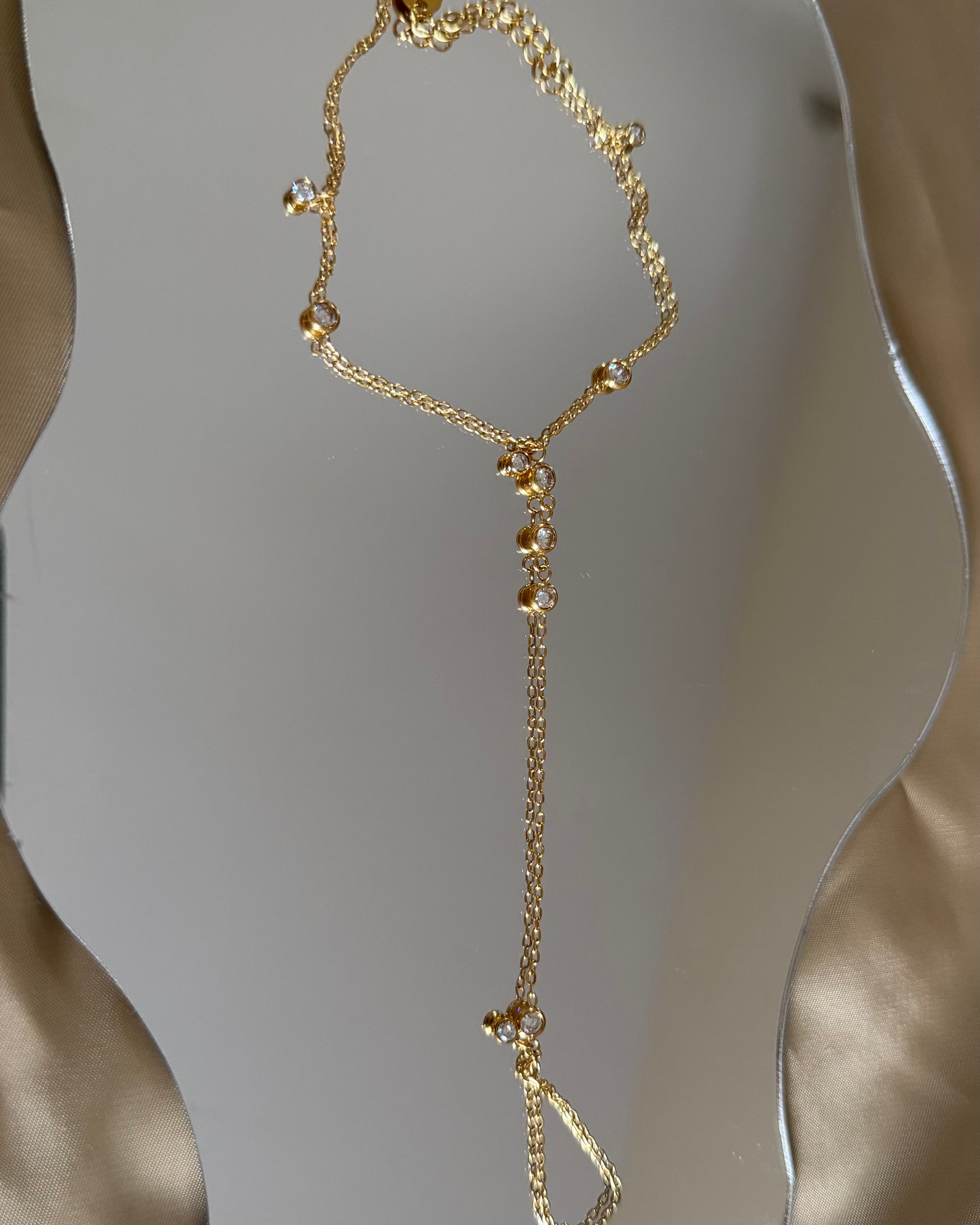 Lumi Hand Chain