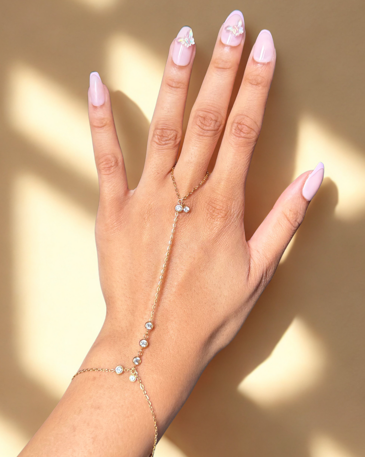 Lumi Hand Chain